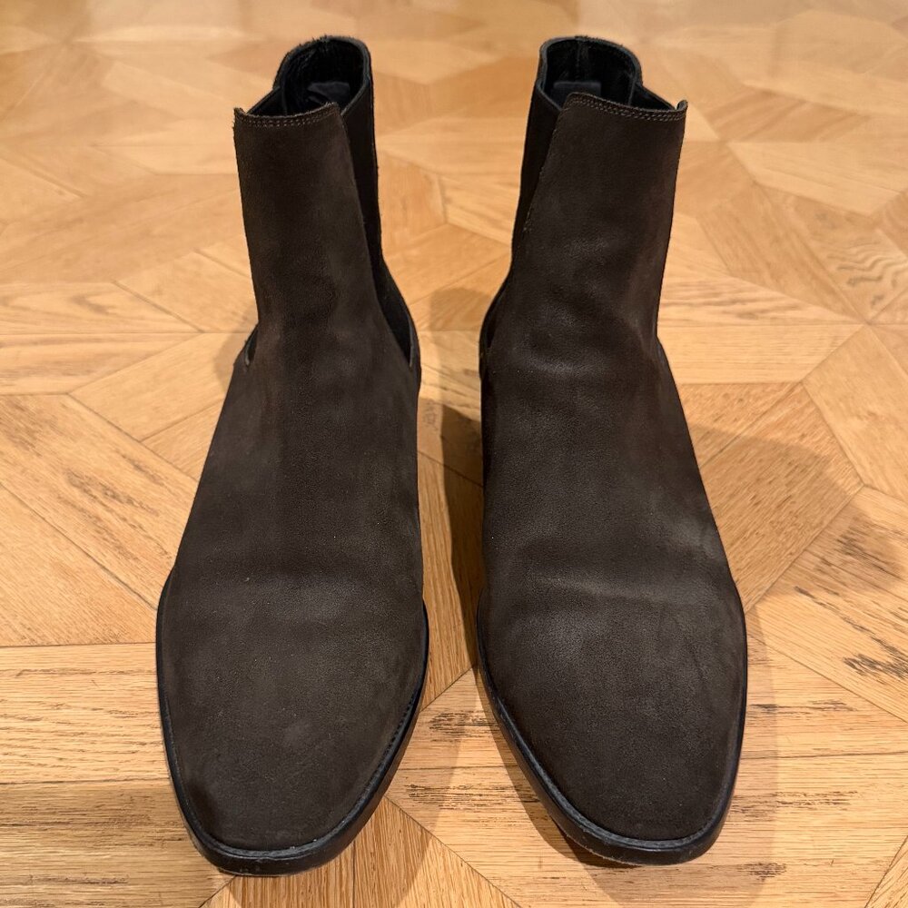 Saint Laurent Wyatt Suede Chelsea Boots Size 42/ US 9 Mens